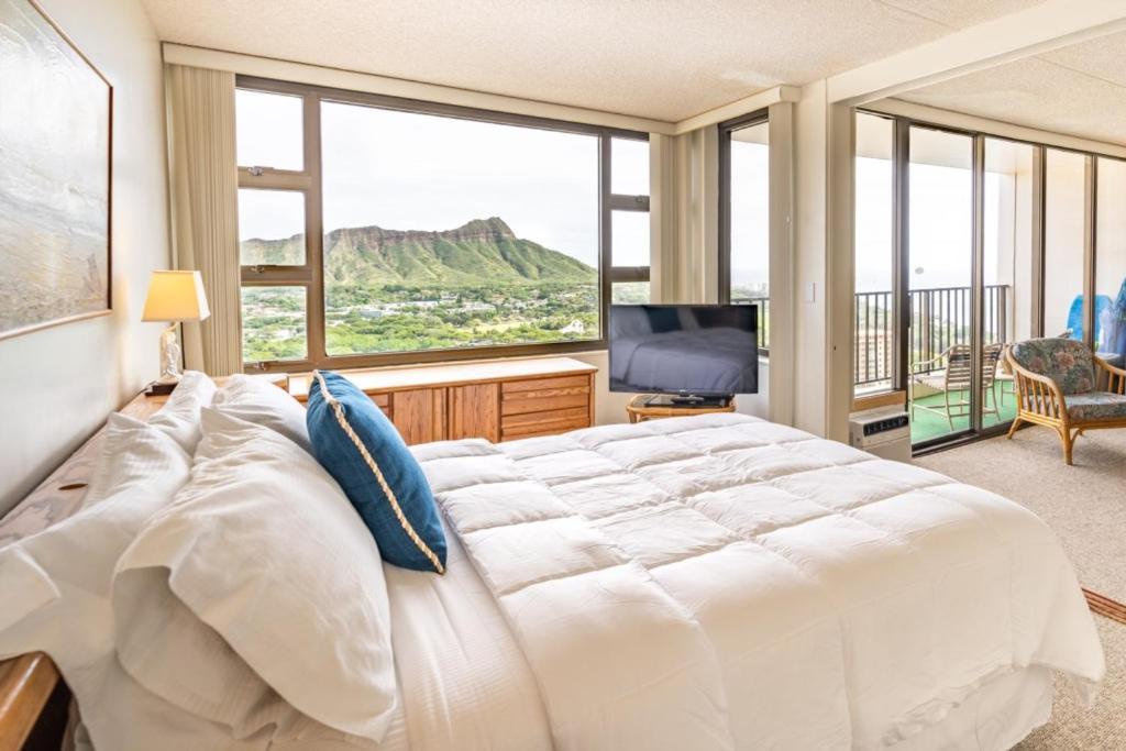 Waikiki Banyan W-Ocean Views With Free Parking! Apartman Honolulu Kültér fotó