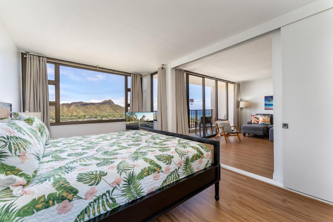 Waikiki Banyan W-Ocean Views With Free Parking! Apartman Honolulu Kültér fotó