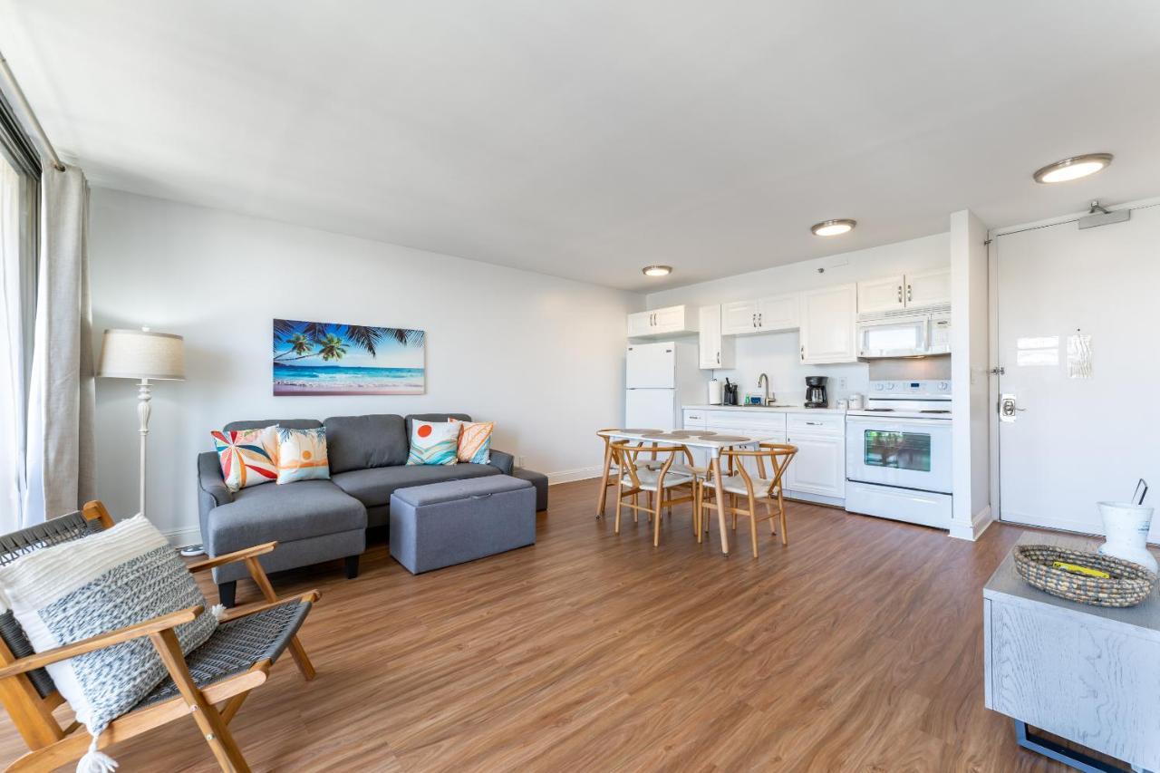 Waikiki Banyan W-Ocean Views With Free Parking! Apartman Honolulu Kültér fotó