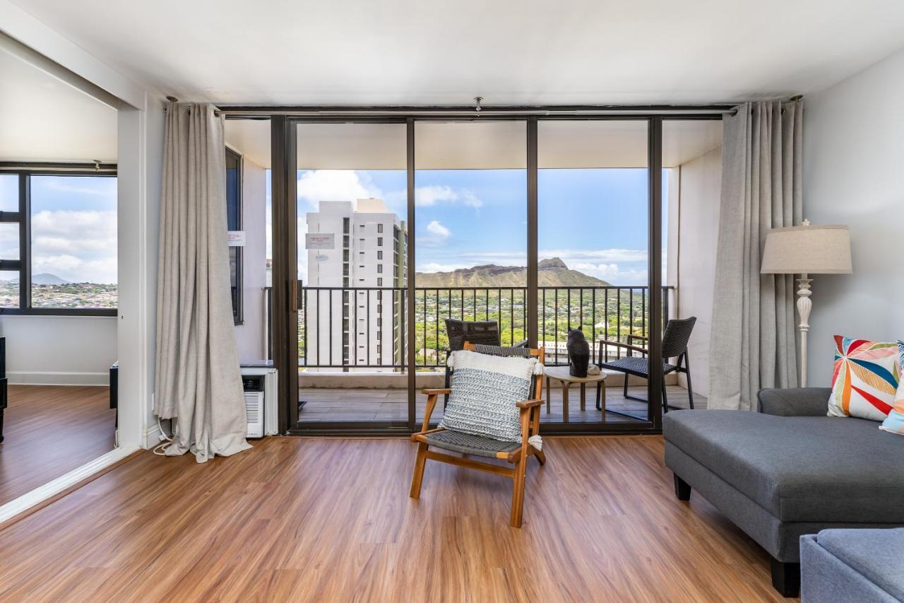 Waikiki Banyan W-Ocean Views With Free Parking! Apartman Honolulu Kültér fotó