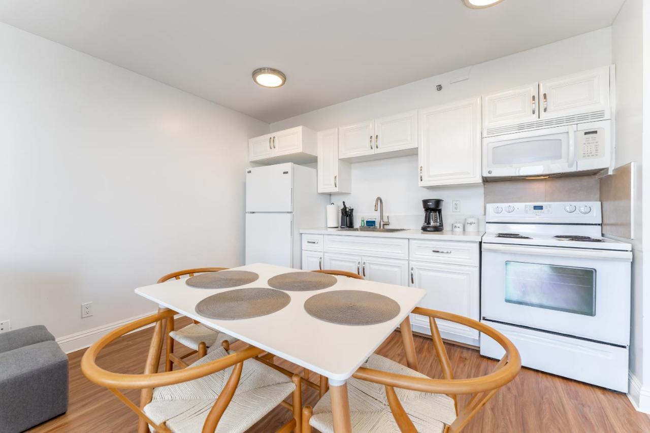 Waikiki Banyan W-Ocean Views With Free Parking! Apartman Honolulu Kültér fotó