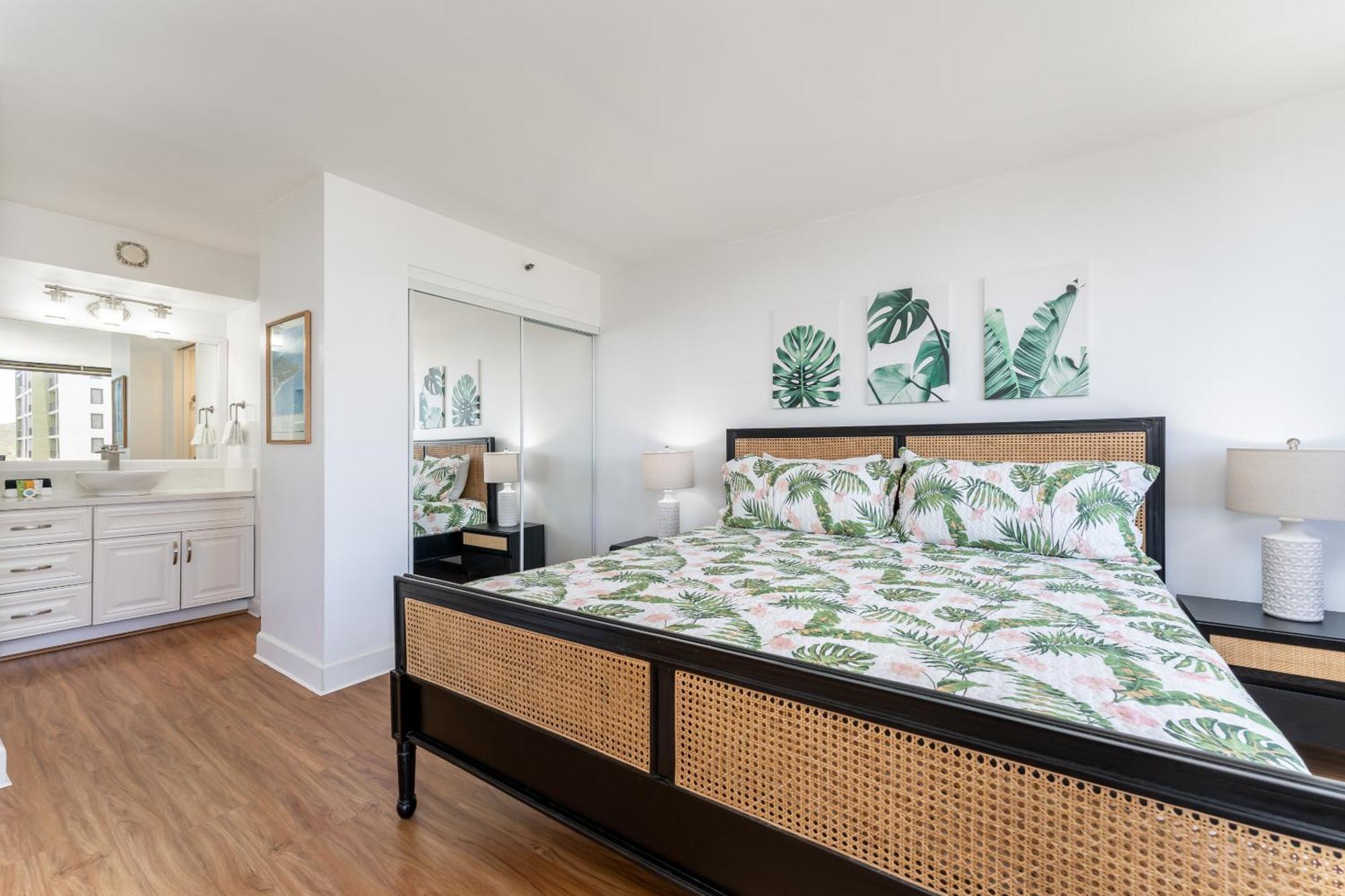 Waikiki Banyan W-Ocean Views With Free Parking! Apartman Honolulu Kültér fotó