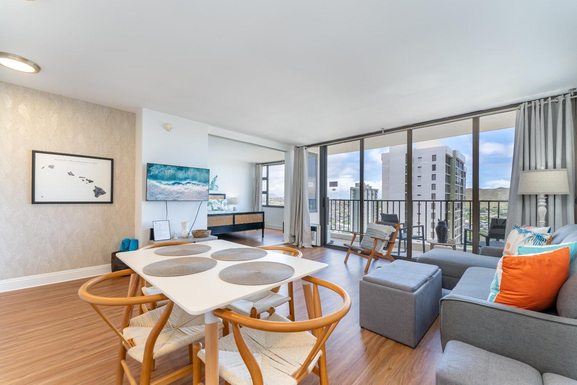 Waikiki Banyan W-Ocean Views With Free Parking! Apartman Honolulu Kültér fotó